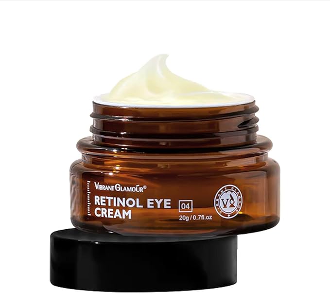 Retinol cream to hide wrinkles around the eyes from Vibrant Glamor, 20 gm.